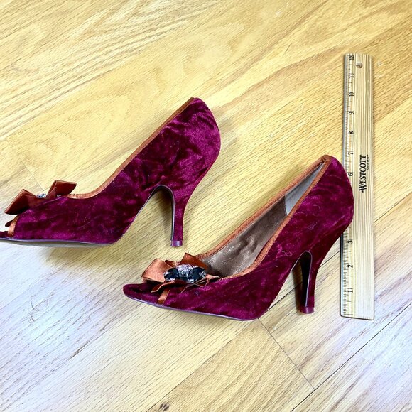 Poetic License Heels Velvet Peep Toe Jewels Magenta (8) - Picture 3 of 8